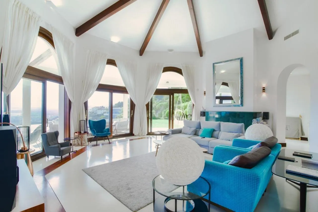 Luxury Sea View Villa In Marbella