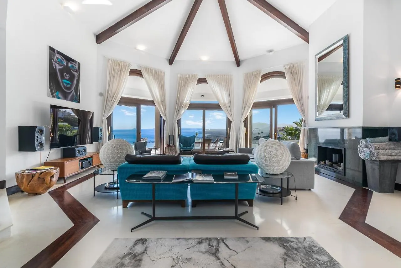 Luxury Sea View Villa In Marbella