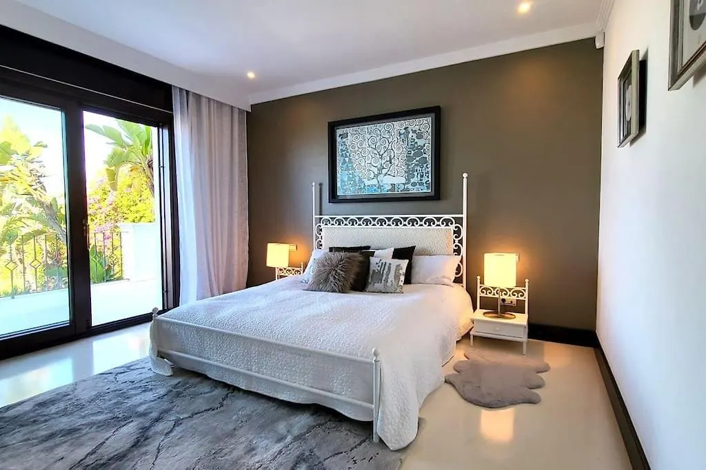 Luxury Sea View Villa In Marbella
